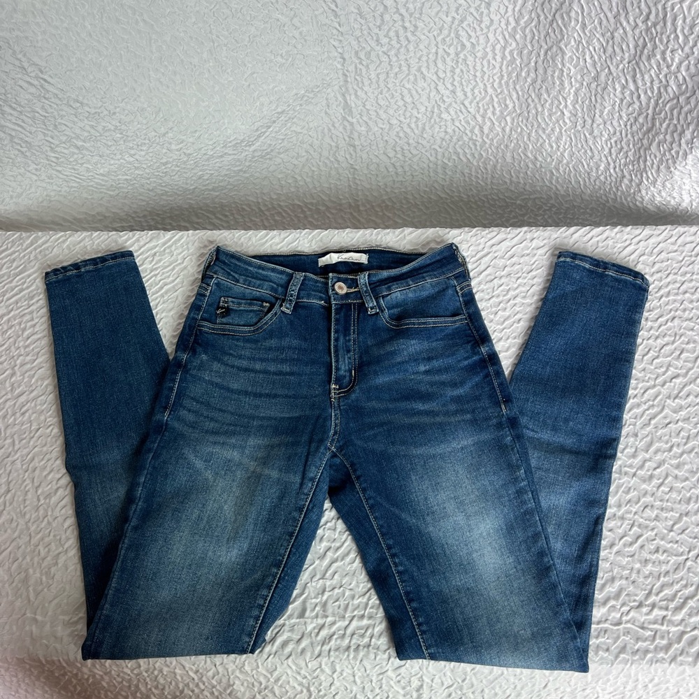 Women's Dark Skinny Jeans